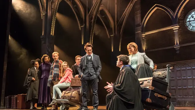 [Bintang] Harry Potter and the Cursed Child