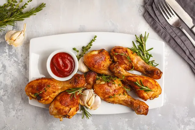 Urutan Memasak yang Tepat Saat Gunakan Bawang Putih dan Ayam
