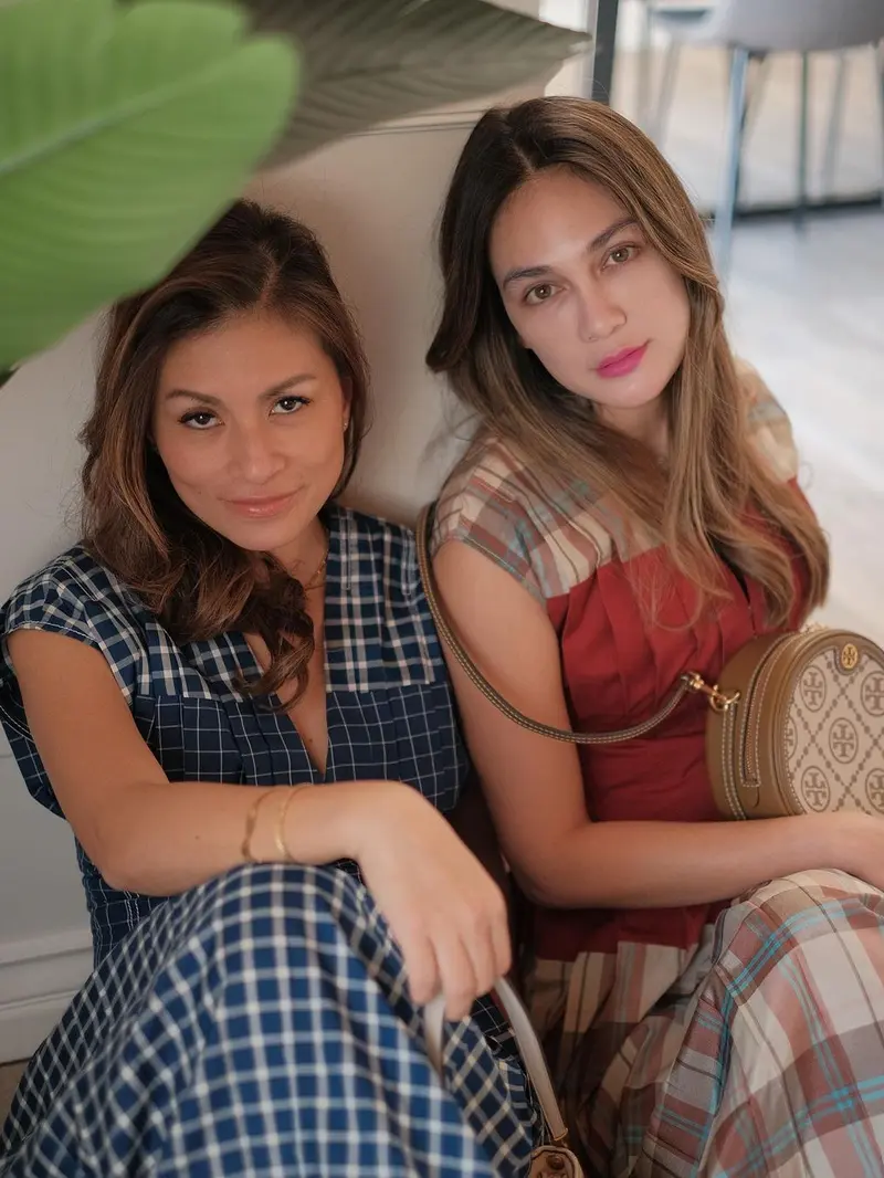 Luna Maya dan Marianne Rumantir