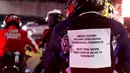 Ada pula pesan kepada pemudik lain untuk tetap berhati-hati dalam berkendara. (Liputan6.com/Herman Zakharia)