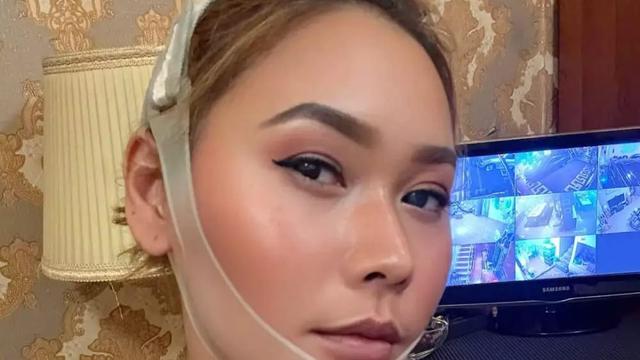 Rahasia Wajah Tirus dan Awet Muda Ala Inul Daratista. (instagram/inul.d)