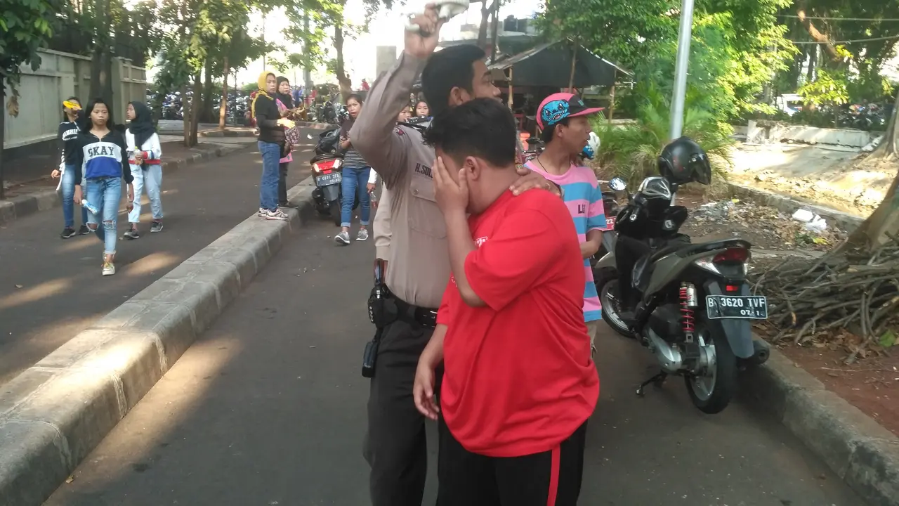 Ketahuan Bawa Celurit saat CFD, 2 Bocah Digiring Polisi