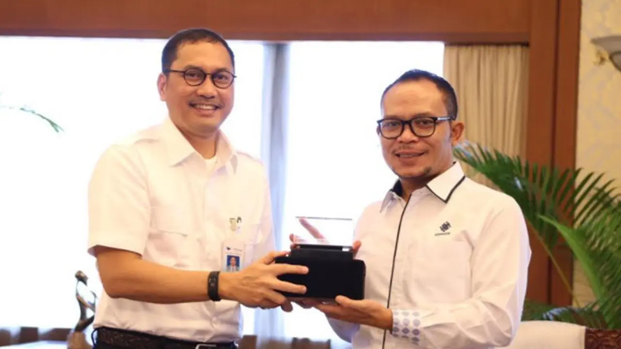 Menaker Respon Positif Tawaran GMF Aero Asia 