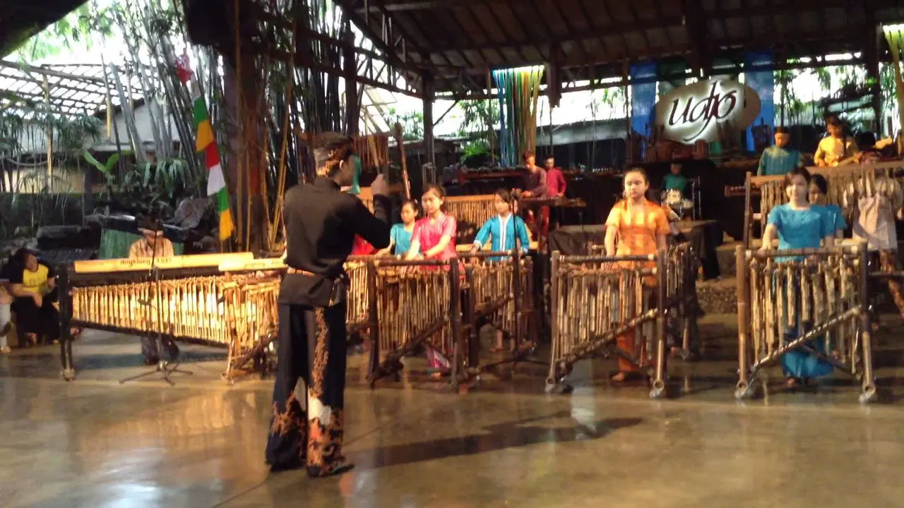 [Bintang] Tiga Lokasi Permainan Mendidik untuk Anak di Kota Bandung