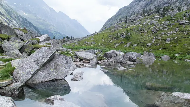 Ilustrasi Taman Nasional Hohe Tauern