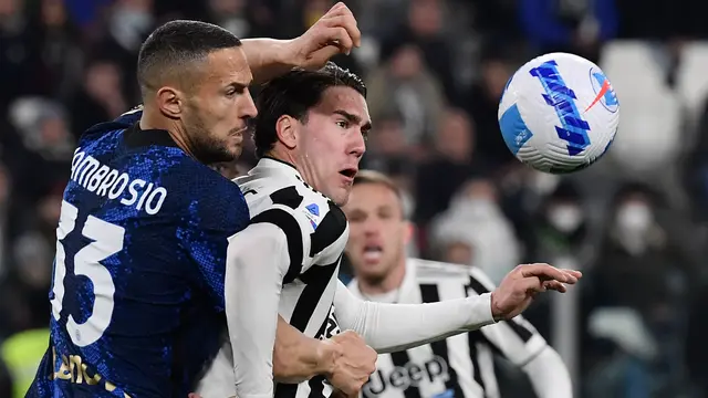 Penalti Hakan Calhanoglu Antar Inter Milan Bungkam Juventus