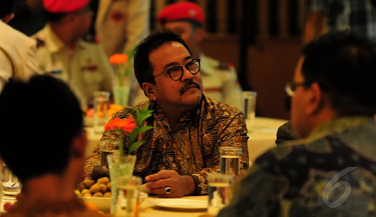 Plt Gubernur Banten, Rano Karno saat menghadiri di acara pelantikan Pemuda Muhammadiyah, Jakarta, Selasa (23/12/2014). (Liputan6.com/Johan Tallo) 