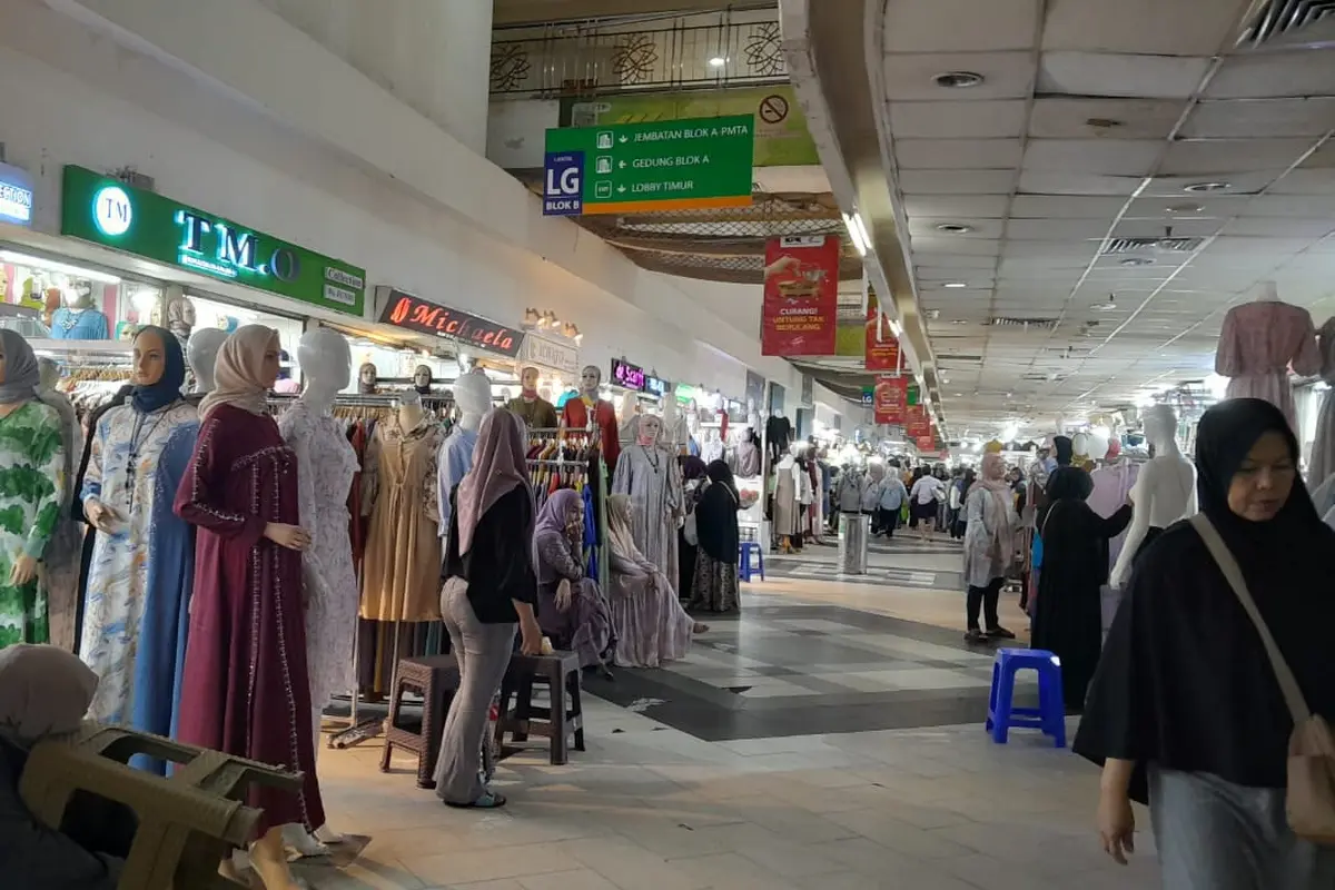 Pasar Tanah Abang Jakarta