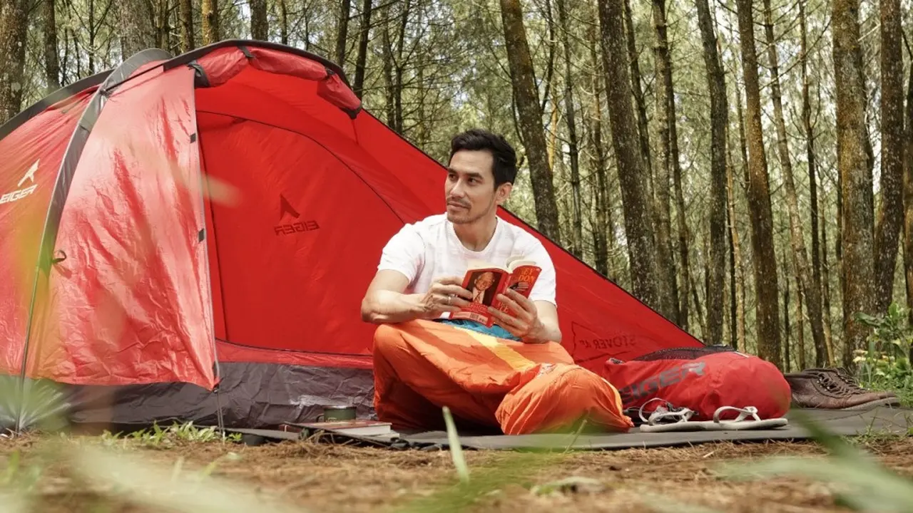 Berkemah Makin Marak, Tenda Jadi Peralatan Camping Terlaris
