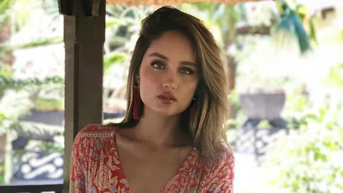 [Fimela] Cinta Laura