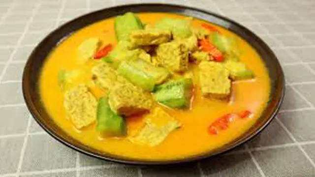 Sayur Oyong Kuah Santan