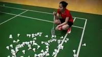 Pebulutangkis putri Thailand, Ratchanok Intanon, sedang berlatih di Bangkok sebagai persiapan menghadapi Olimpiade Rio de Janeiro 2016. (Reuters)