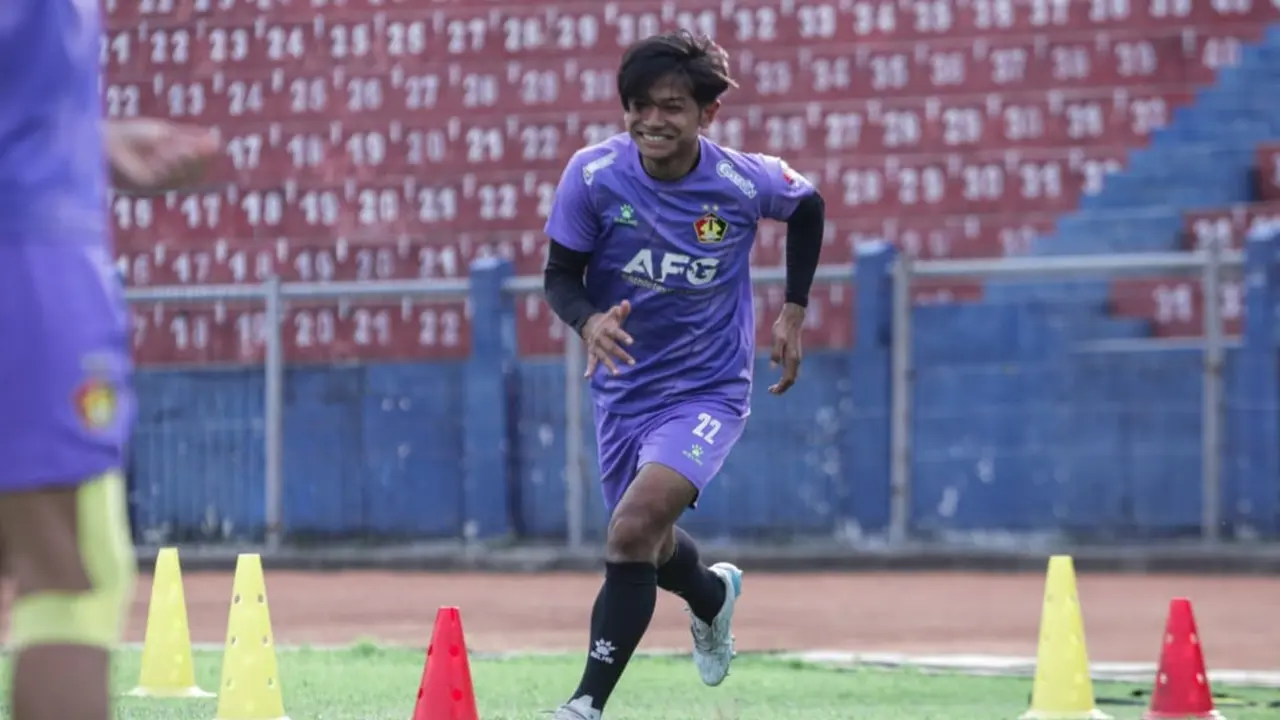 Riyatno Abiyoso, Persik Kediri