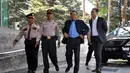 Politikus Partai Demokrat, Jero Wacik mengaku memenuhi panggilan KPK karena kewajibannya sebagai warga negara, Jakarta, (9/10/14).(Liputan6.com/Miftahul Hayat) 