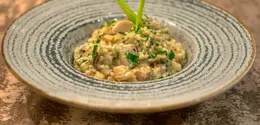 Risotto juga menawarkan pengalaman memasak yang berbeda dibandingkan nasi pada umumnya (Sumber: Pexels.com)