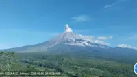 Gunung Semeru erupsi 3 kali, dengan tinggi letusan capai 700 meter. (Istimewa)