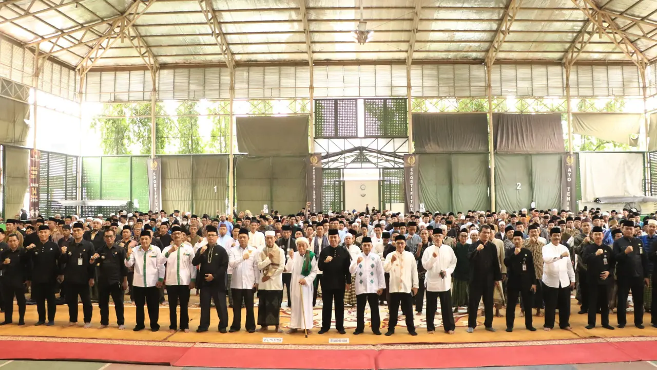 500 Kyai se'Kabupaten Serang Dapatkan Bantuan Sembako. (Dokumentasi Pemkab Serang).