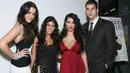 Meski demikian, keluarga Kardashian sepertinya sudah mantap akan keputusannya jika Rob Kardashian melakukan kesalahan itu. (ALBERTO E. RODRIGUEZ / GETTY IMAGES NORTH AMERICA / AFP)
