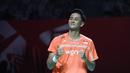 Tunggal putra Indonesia, Alwi Farhan, melakukan selebrasi setelah mengalahkan wakil India, Lakhsya Sen, di Istora Senayan, Selasa (2/6/2026). Alwi Farhan menang dengan skor 21-19, 21-16. (Bola.com/M Iqbal Ichsan)