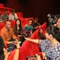 Menpora Imam Nahrawi menggelar nonton bareng (nobar) film karya Sineas muda kenamaan Livi Zheng yang berjudul Bali Beats of Paradise di Trans Studio Mall (TSM) Bali, Kamis (22/08) sore.