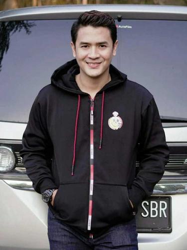 7 Aktor Tampan Yang Menghiasi Layar Sinetron Suara Hati Istri Dan Kisah Nyata Indosiar News Entertainment Fimela Com