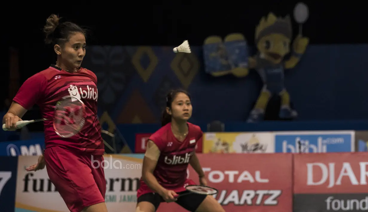 Pada babak semifinal, Anggia Shitta Awanda/Ni Ketut Mahadewi Istirani, akan menghadapi unggulan kelima, Chen Qingchen/Jia Yifan. (Bola.com/Vitalis Yogi Trisna)