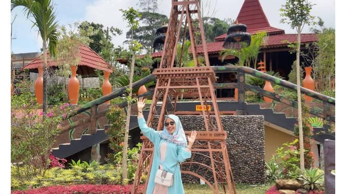 Wisata Sunrise Hill Gedong Songo, Semarang (dok.Instagram@dtauliaww/https://www.instagram.com/p/ByiSGz7AsWQ//Devita Nur Azizah