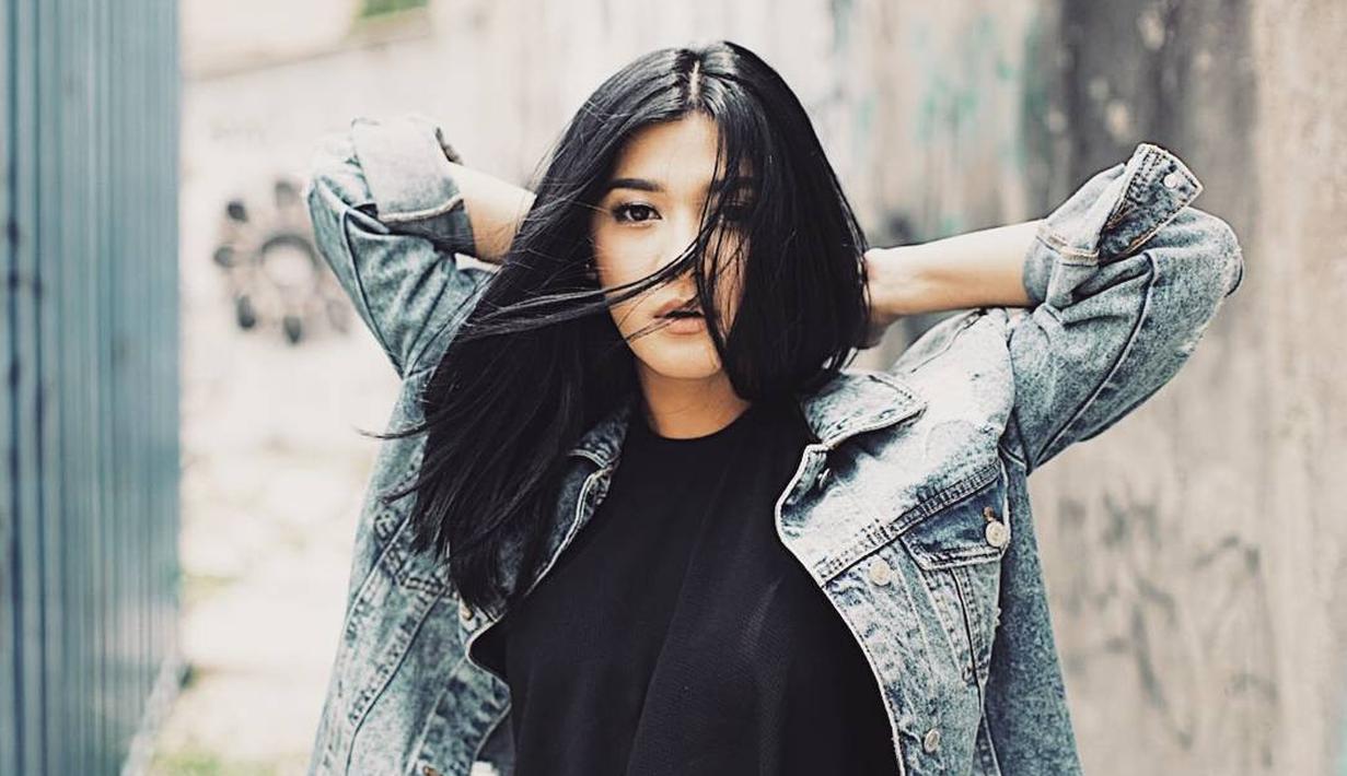 Tak Pernah Tampil Seksi, Ini 8 Foto Naysila Mirdad yang 