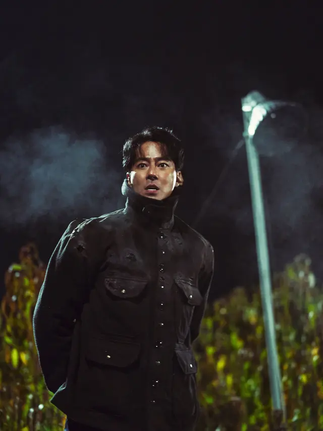 Jo In Sung dalam Moving. (Disney Plus Hotstar)