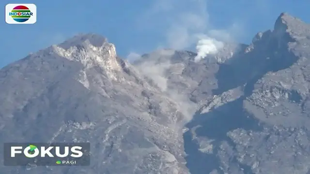 Terkait aktivitas Gunung Merapi, Pemerintah Provinsi Jawa Tengah mengimbau masyarakat khususnya yang tinggal di area rawan bencana Merapi untuk selalu siaga dan menunggu informasi dari pemerintah terkait kemungkinan mereka harus mengevakuasi diri dar...