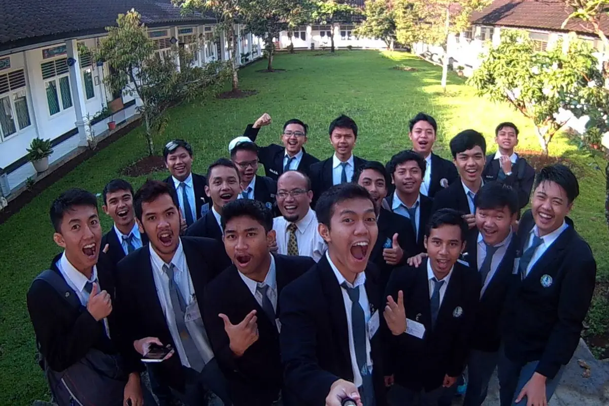 Editor Says: Kesiapan Sekolah Indonesia Hadapi Full Day School