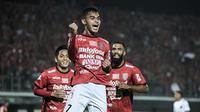 Winger Bali United, Miftahul Hamdi akhir-akhir ini benar-benar menjadi perbincangan lantaran penampilannya yang semakin hari semakin matang. (baliutd.com)