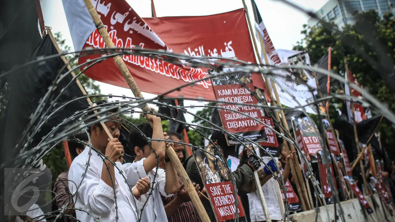 20161124-Aksi-HTI-Kecam-Myanmar-Jakarta-FF