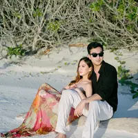 Salshabilla Adriani dan Ibrahim Risyad saat Rayakan Wedding Anniversary. [@salshabillaadr]