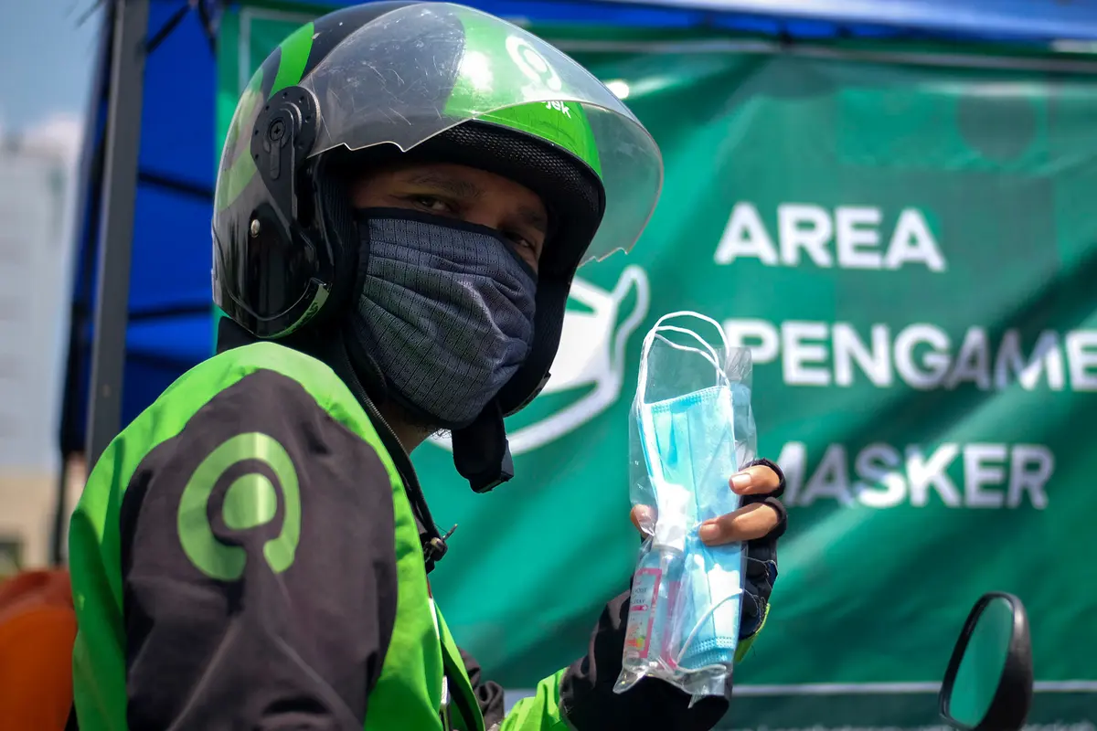 130 Posko Aman Bersama Gojek Beroperasi di 16 Kota Selama Pandemi Covid-19