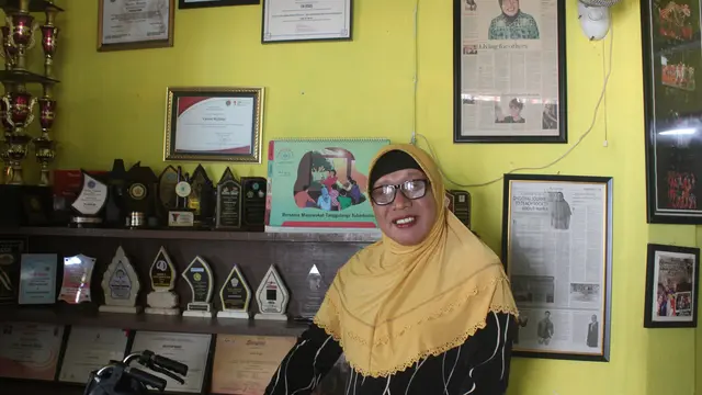 Sosok Mami Vin, 15 Tahun di Dunia Malam Kini Bantu Waria Kembangkan Usaha