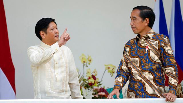 Jokowi Sambut Hangat Presiden Filipina Ferdinand Marcos Jr di Istana Bogor