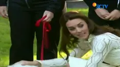 Putra Mahkota Inggris, Pangeran William dan istrinya Duchess Of Cambridge tengah menantikan kelahiran anak ketiga mereka.