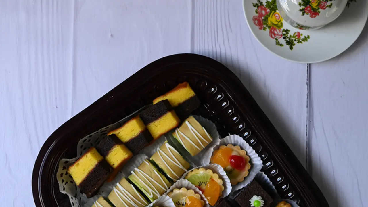 Rekomendasi Kue Nampan yang Cocok untuk Seserahan, Bikin Momen Lamaran Makin Sakral