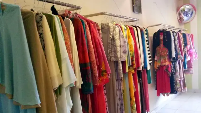 Tempat Belanja dan Harga Outer yang Cocok untuk Kantong Kamu