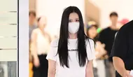 6 Gaya Selebriti Dunia Jinjing Dior Toujours Hobo, dari Jisoo BLACKPINK hingga Irene Kim