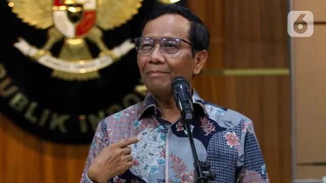 Momen Terakhir Mahfud Md di Kemenko Polhukam