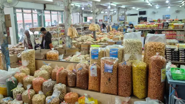 Rekomendasi Tempat Beli Snack Kiloan di Jogja