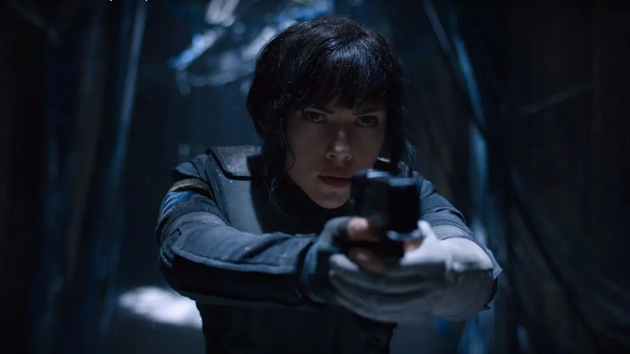 Scarlett Johansson dalam Ghost in the Shell