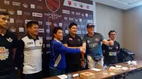 Sesi konferensi pers Supercup Asia 2018 di Makassar, Kamis (18/1/2018). (Bola.com/Abdi Satria)