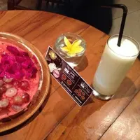 Martabak Buble menyajikan martabak buah-buahan. foto: beritajogja.id