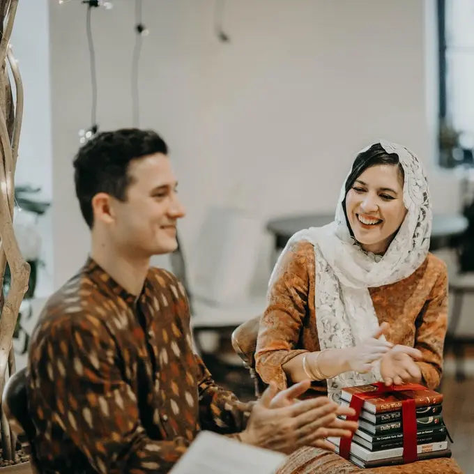 Diam-diam Sudah Menikah, Ini 7 Potret Mesra Hannah Al Rashid dan Nino Fernandez