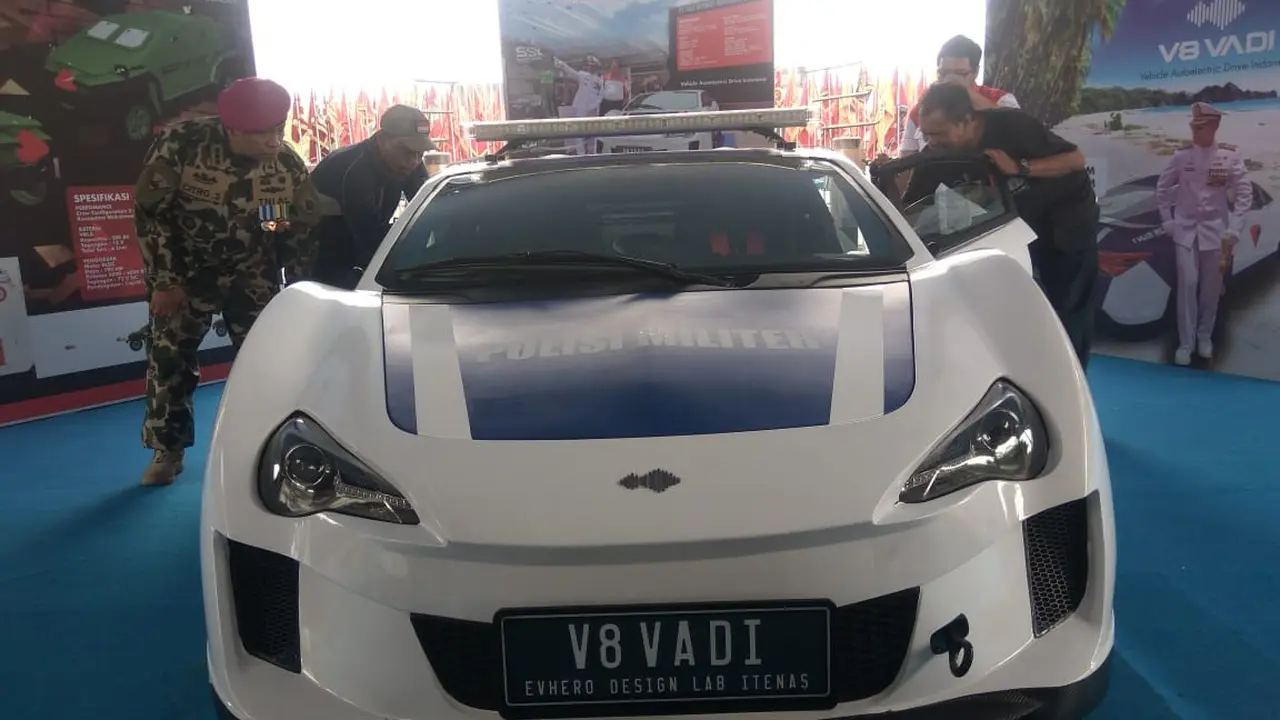 Mobil listrik V8 VADI (Vehicle Autoelectric Drive International)