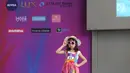 Model cilik berpose di atas catwalk saat mengikuti Kids Modeling Competition dalam Fimela Fest 2018, Jakarta, Minggu (18/11). Hari terakhir Fimela Fest 2018 dimeriahkan penampilan anak-anak mengikuti kompetisi model cilik. (Fimela.com/Nurwahyunan Nur)