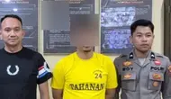 Pria Kudus Nekat Siaran Langsung Judi Bola di TikTok